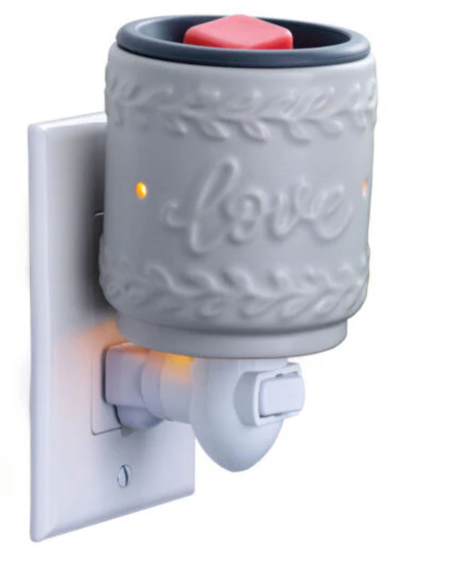 Plug In Warmers & Jumbled Joy Wax Melts